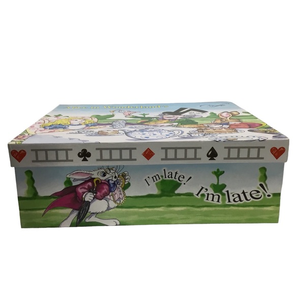 Alice in Wonderland Cafe Box - Picture 7 of 10